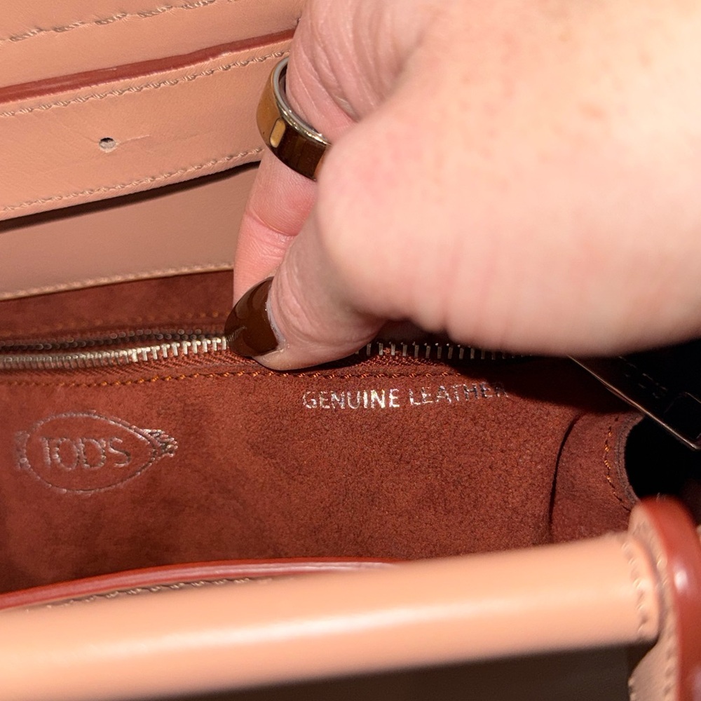 Tod's Wave Shopping Pink Beige Leather Tote Bag - Picture 5 of 10